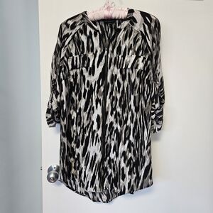 Rock & Republic Edgy Tunic Front Zip Black White Gray Roll Tab Sleeves M EUC